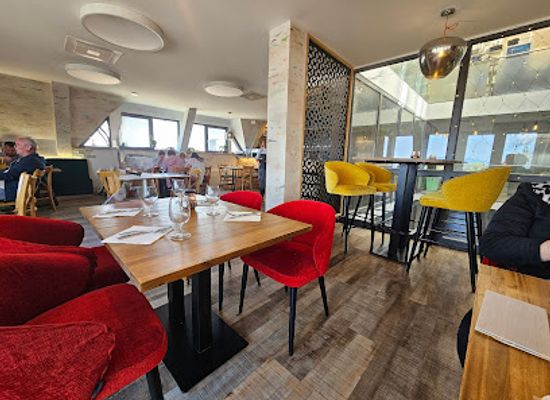 hungary/somogy/restaurant/a-konyham-studio-365