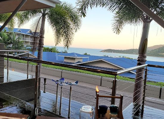 australia/airlie-beach/restaurant/tides-at-airlie-beach