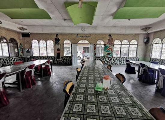 indonesia/pulau-derawan/restaurant/rumah-makan-pulau-pinang-indah