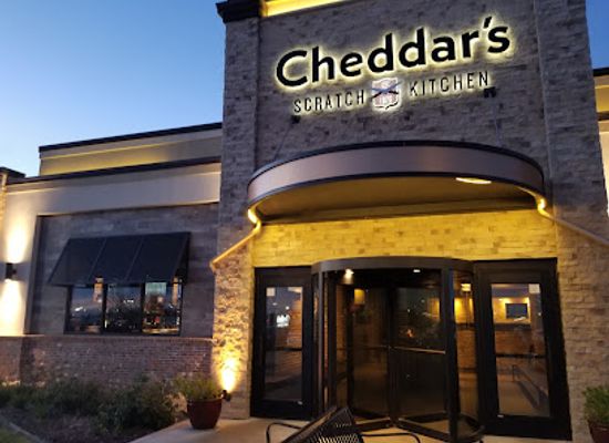 texas/laredo/restaurant/cheddar-s-scratch-kitchen