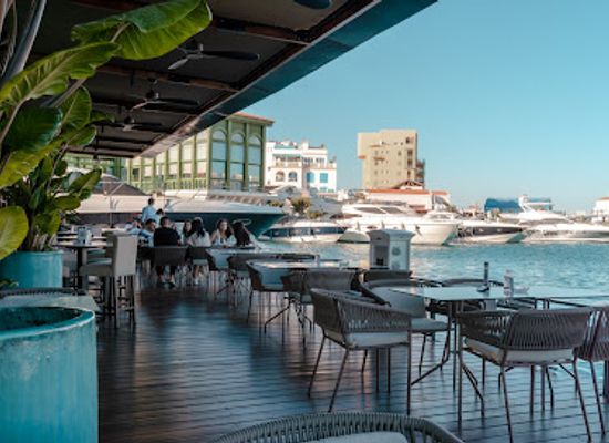cyprus/limassol-district/restaurant/marina-breeze