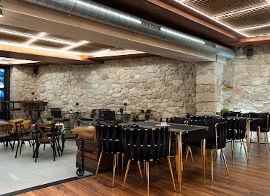 montenegro/niksic/restaurant/meet-point