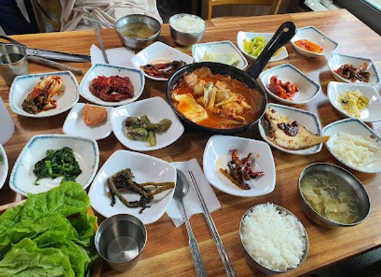 south-korea/suncheon/restaurant/jin-il-gi-sik-dang