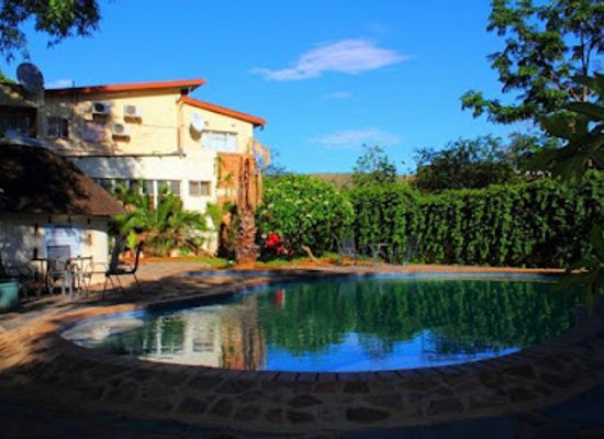 botswana/lobatse/restaurant/lord-cumberland-hotel