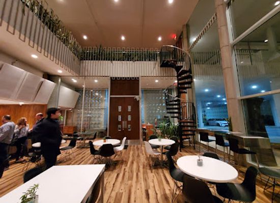 oklahoma/tulsa-metropolitan-area/restaurant/the-vault-restaurant