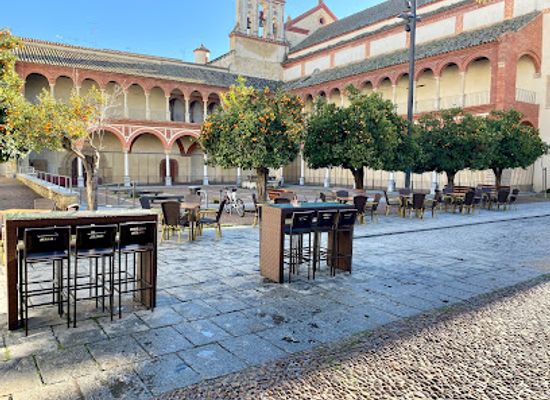 spain/cordoba/restaurant/restaurante-la-fuente-12