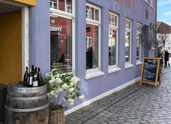 denmark/mols-bjerge/restaurant/manzana-tapas-bar
