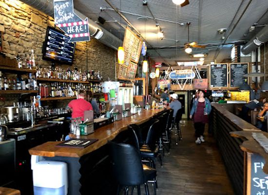 kansas/lawrence/restaurant/the-burger-stand-at-the-casbah