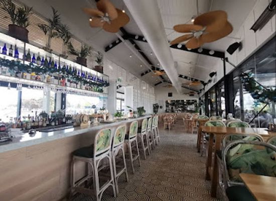new-zealand/auckland/devonport/restaurant/devon-on-the-wharf