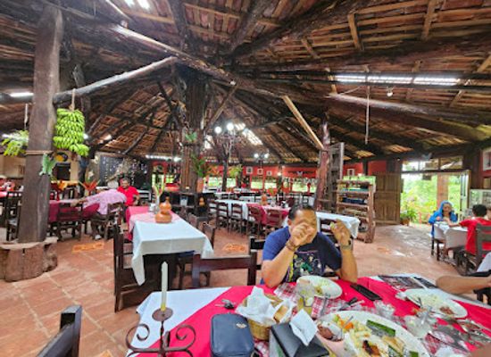 el-salvador/western-region/restaurant/parque-restaurante-la-colina