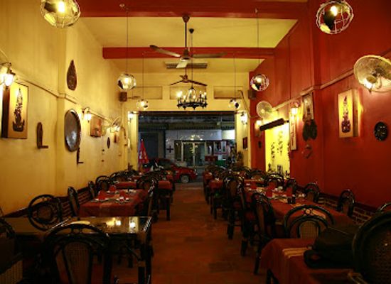 cambodia/battambang-province/restaurant/khmer-delight-restaurant