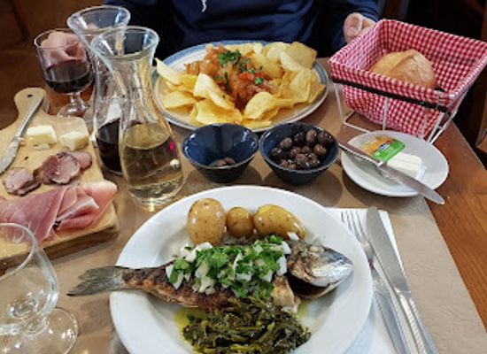 portugal/porto/foz-do-douro/restaurant/casa-rocha-comes-e-bebes