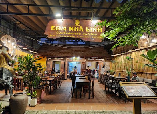 vietnam/da-nang/restaurant/com-nha-linh