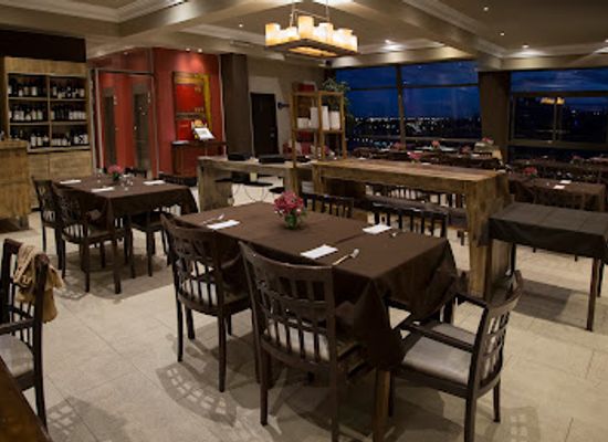 argentina/mendoza/restaurant/el-faro-bistro-mendoza