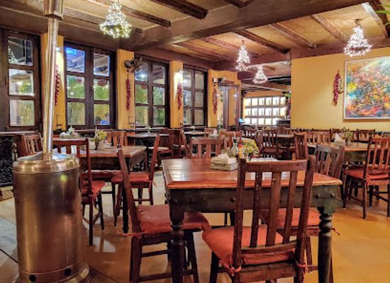nepal/central-development-region/restaurant/roadhouse-cafe
