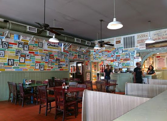alabama/mobile/dauphin-street/restaurant/wintzell-s-oyster-house
