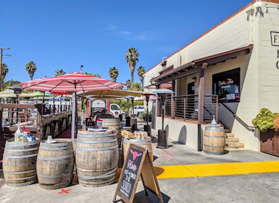california/santa-barbara/funk-zone/restaurant/shalhoob-s-funk-zone-patio