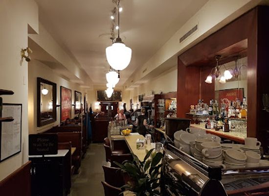 canada/greater-toronto-area/restaurant/the-senator