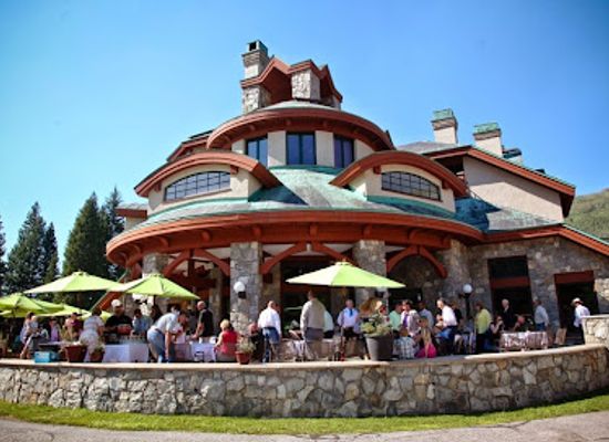 utah/book-cliffs/restaurant/honeycomb-grill