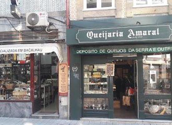 portugal/porto/restaurant/queijaria-amaral