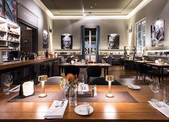 germany/frankfurt/restaurant/restaurant-goldmund-in-the-literaturhaus