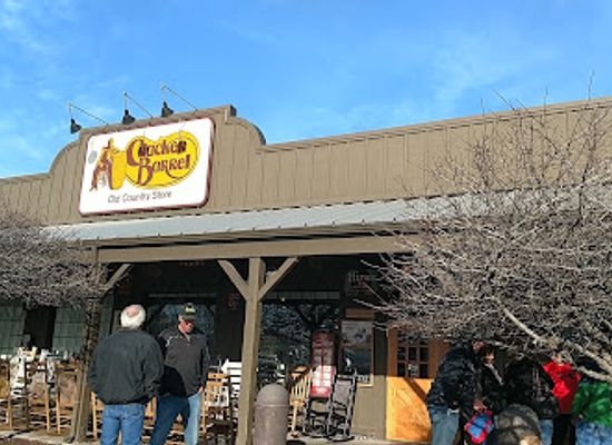 idaho/owyhee/restaurant/cracker-barrel-old-country-store