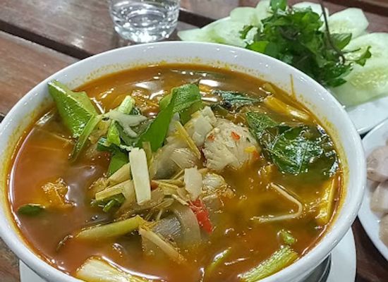 laos/khammouane-limestone-forest/restaurant/quan-com-viet-mon-tu-chon