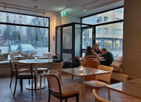 finland/helsinki/kallio/restaurant/restaurant-green-hippo-kallio