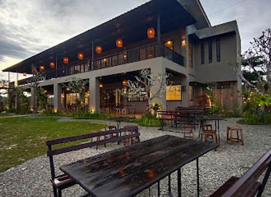 indonesia/bangka-belitung-islands/restaurant/dapoer-belitong