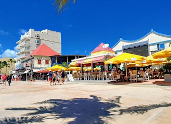 sint-maarten/philipsburg-boardwalk/restaurant/oualichi
