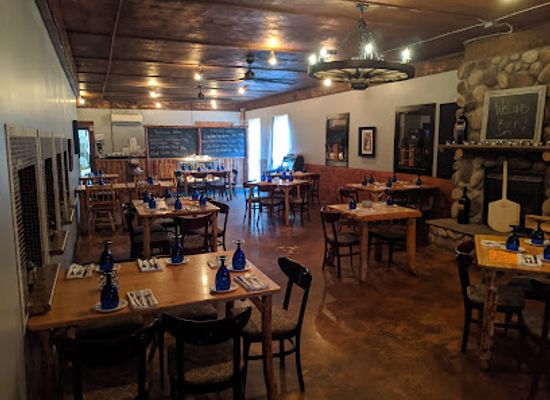 minnesota/mississippi-headwaters/restaurant/necces-italiano-restaurante