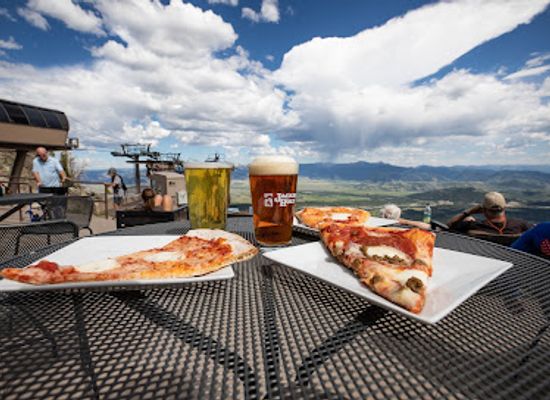idaho/teton-valley/restaurant/the-deck