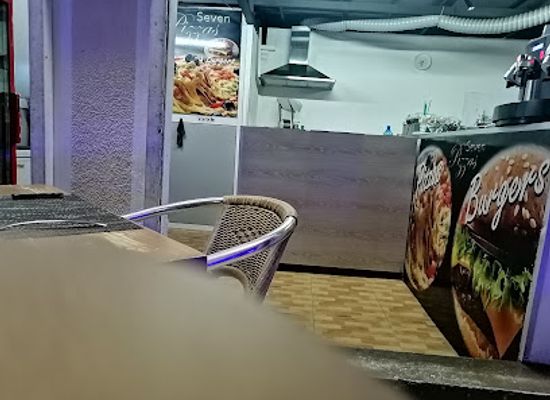 mauritius/flic-en-flac/restaurant/seven-pizzas