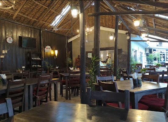 tanzania/arusha/restaurant/pablo-picasso-restaurant
