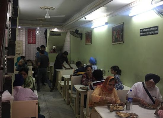 india/amritsar/jallianwala-bagh/restaurant/bhai-kulwant-singh-kulchian-wale