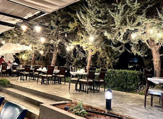 lebanon/bekaa/restaurant/kallas-sea-food