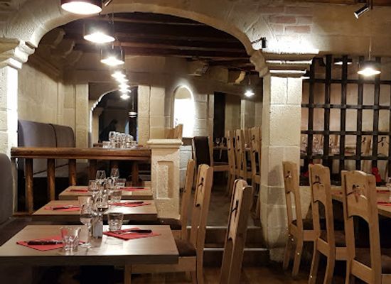 france/annecy/restaurant/salle-des-gardes