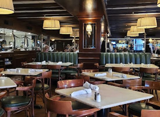 louisiana/new-orleans/french-quarter/restaurant/mr-b-s-bistro