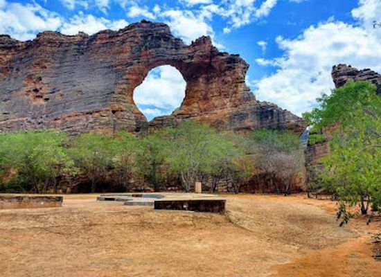 brazil/northeast-region/restaurant/serra-da-capivara