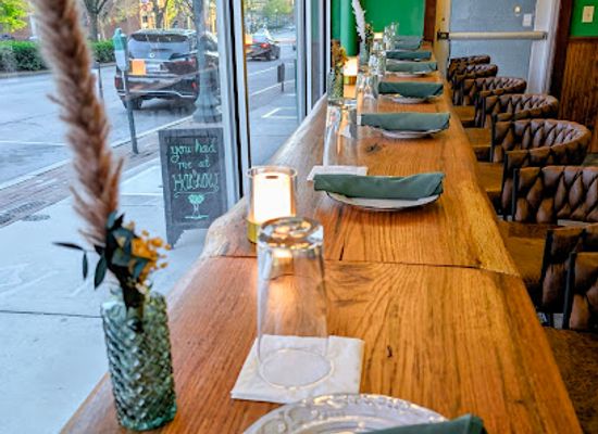 south-carolina/columbia-riverfront-park/restaurant/the-hollow