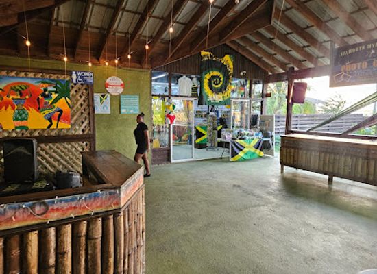 jamaica/cockpit-country/restaurant/falmouth-mystic-bar-restaurant