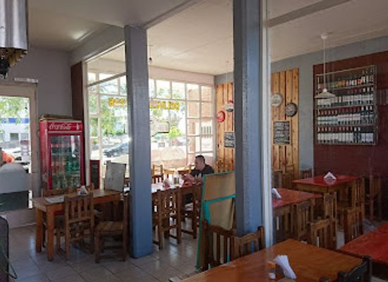argentina/puerto-madryn/restaurant/la-sandwicheria-2