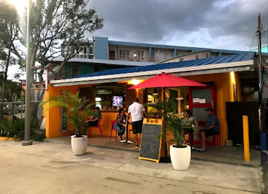 puerto-rico/cabo-rojo/restaurant/green-parrot