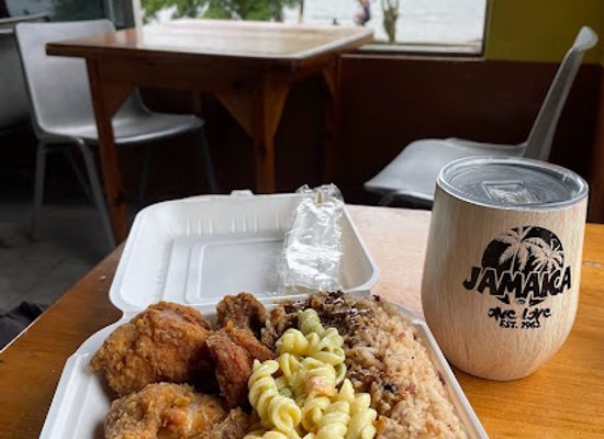 jamaica/port-antonio/restaurant/ronjae-home-cooking