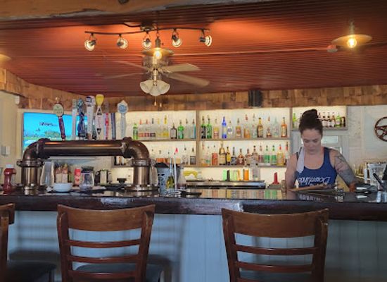 florida/amelia-island/restaurant/down-under-restaurant