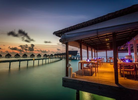 maldives/ari-atoll/restaurant/azzuri-mare-italian-and-seafood