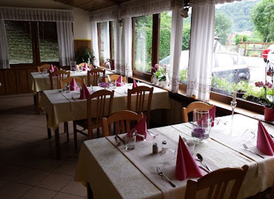 slovenia/maribor/restaurant/gostilna-postela-bojan-lobnik-s-p
