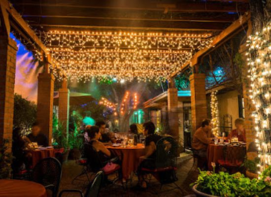 texas/el-paso/westside/restaurant/magic-bistro