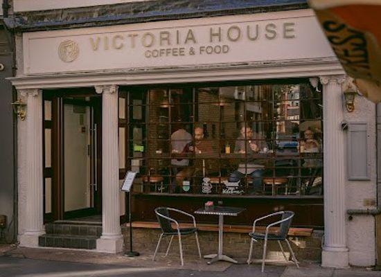 united-kingdom/london/restaurant/victoria-house-coffee-food