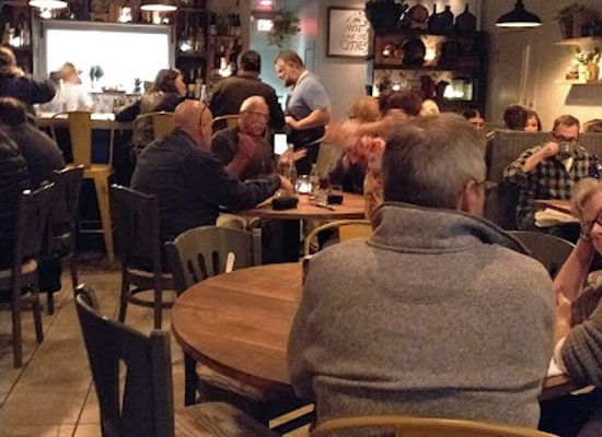 connecticut/fairfield-county/restaurant/taproot